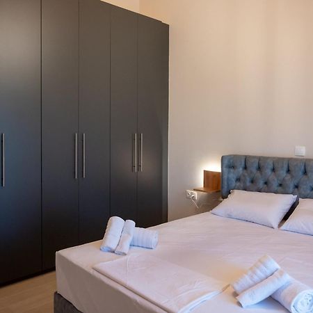 Paradise Apartments Artemida ภายนอก รูปภาพ