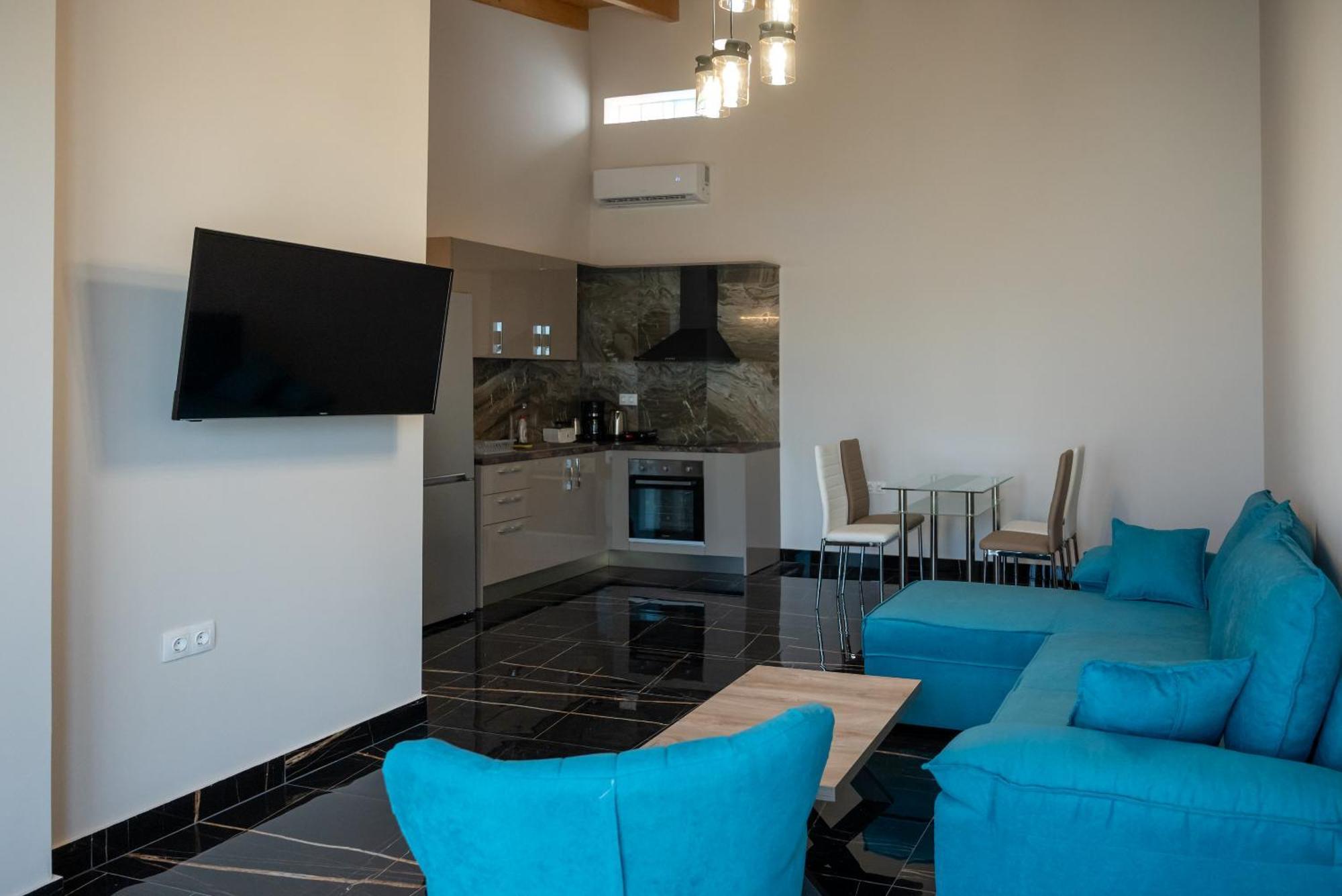 Paradise Apartments Artemida ภายนอก รูปภาพ