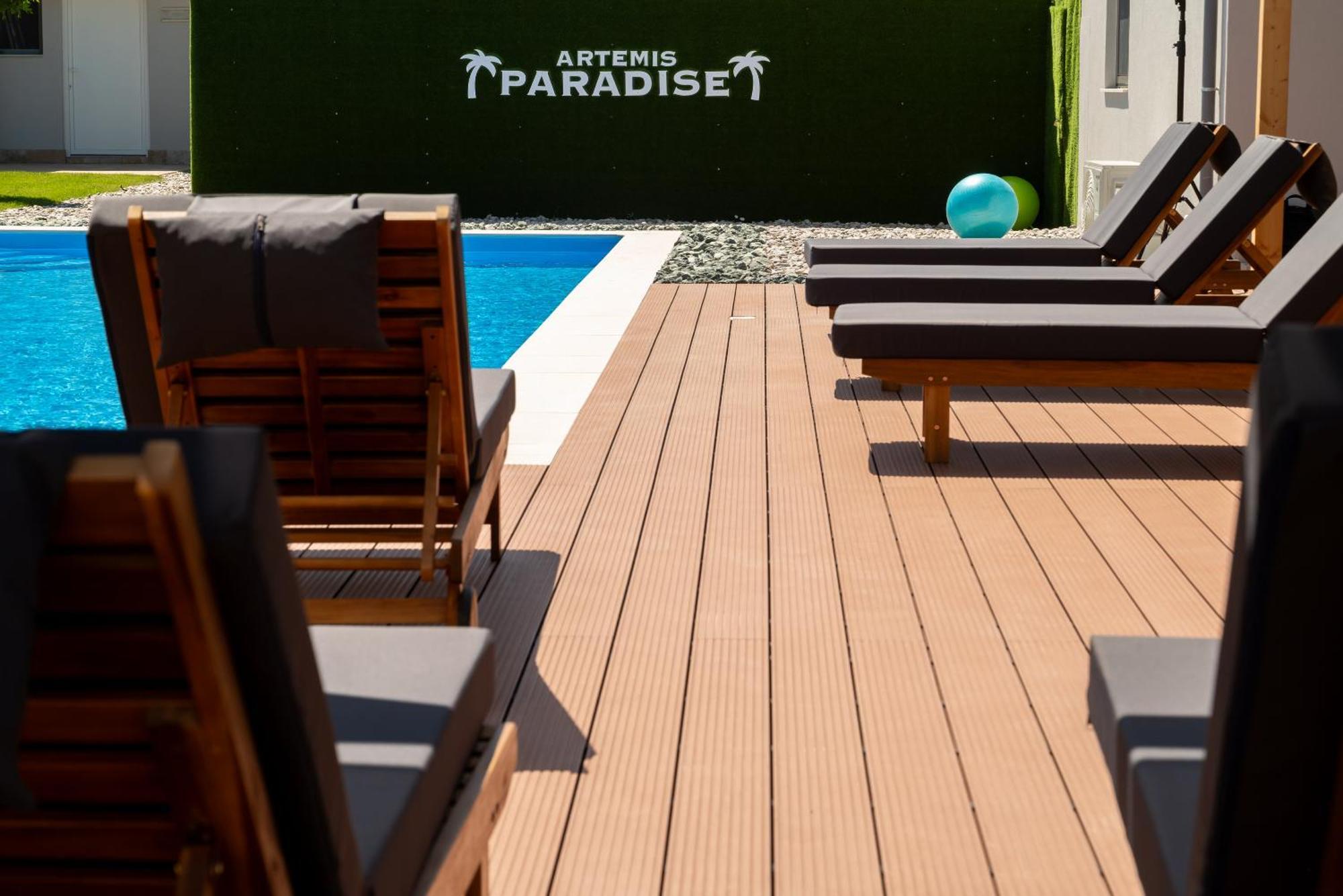 Paradise Apartments Artemida ภายนอก รูปภาพ