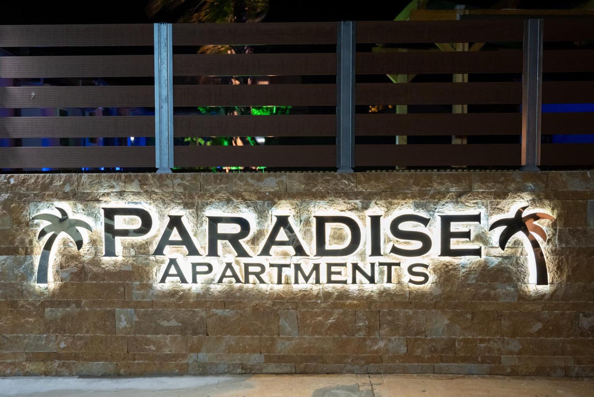 Paradise Apartments Artemida ภายนอก รูปภาพ